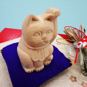 新年の夢に寄り添う「招き猫」Ｍ-３