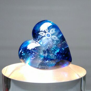ハート玉/青紫　雪の結晶付きの画像