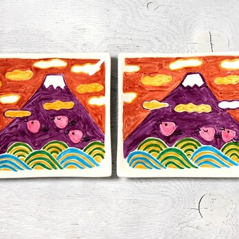 富士山と波千鳥(オレンジ色の空)・スクエアプレート(15cm)の画像