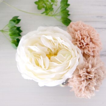 ローズとマムのコサージュ（ピーチ）#254