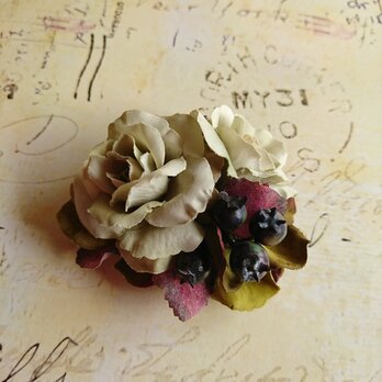 rose corsage (オリーヴグリーン)の画像