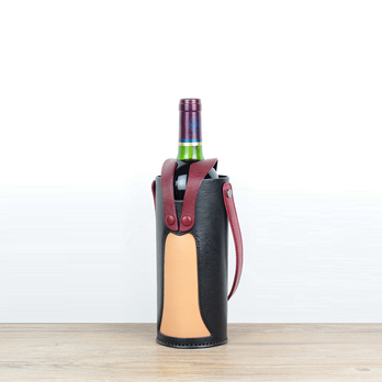 本革 ラグジュアリーレザー蓋付きワインボトルホルダーの画像