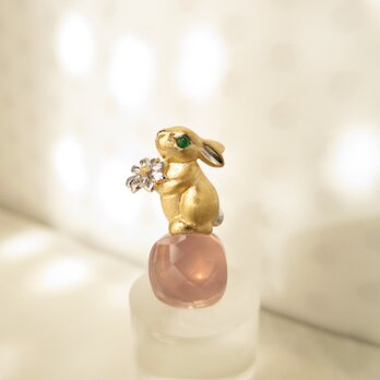 SV　Rabbit Rose quartz　tiny pinの画像