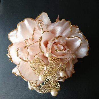 rose corsage (copper pink)の画像