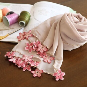 【再販】オヤレースの花付き　シフォンストール「桜」サンドベージュの画像