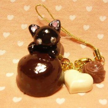 にゃんこのしっぽ○チョコレートのストラップ○黒猫の画像