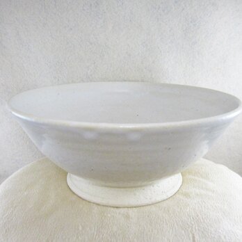 陶器中鉢（藁白釉）の画像