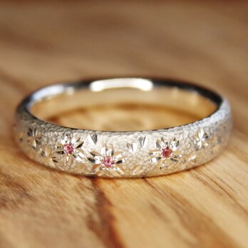 桜吹雪の指環の画像