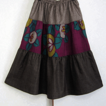 着物リメイク♪２種類の泥大島紬と銘仙の３段ティアードスカート（裏地付き）の画像