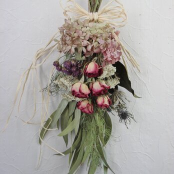 ユーカリとバラのスワッグ（haru）