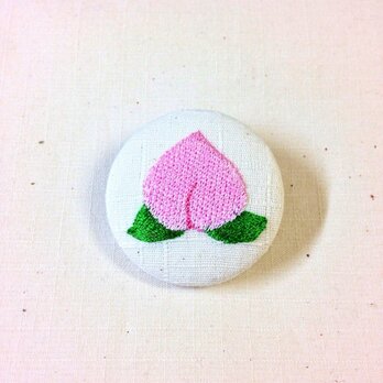 刺繍ボタンブローチ　「桃」の画像