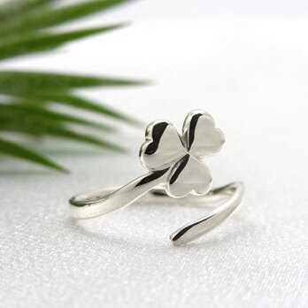 クローバーのリング