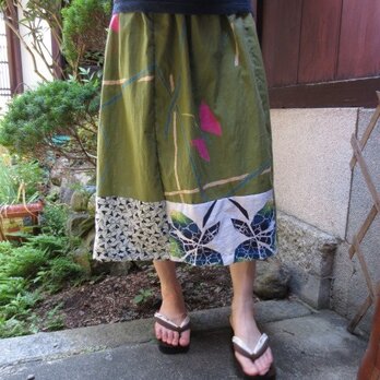 竹色にピンク蝶☆浴衣リメイクスカート裾パッチ♪78㎝丈の画像