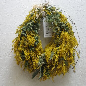 ミモザとナズナの雫wreathの画像