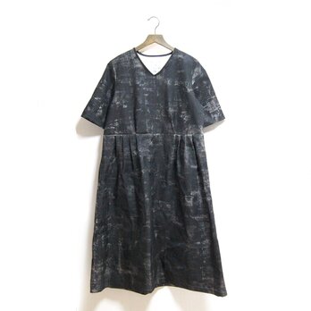 Vネックロングワンピース(B-K)