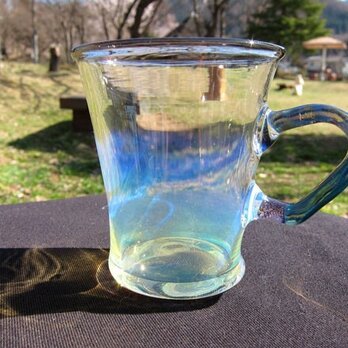 耐熱ガラスのマグカップ　５　ミルキーブルーの画像