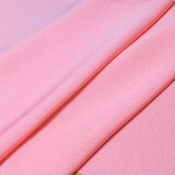 正絹着物地　はぎれ【檜扇に菊織り出し模様】ピンク ５０cm（045の画像