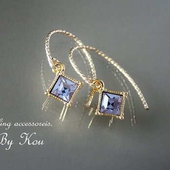 ＜14kgf＞◇◆アレキサンドライト◆◇Square Vintage Swaroピアス。＜受注制作＞の画像