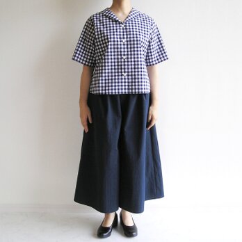 基本の紺色キュロットスカート（播州織＊コットン＆ポリエステル混紡生地）の画像