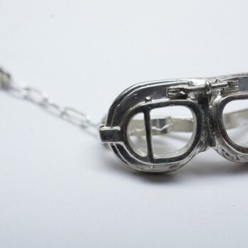 biker goggles pendantの画像