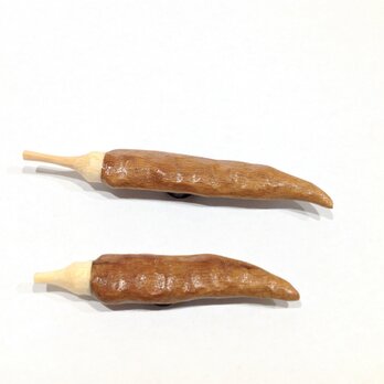煤竹製～唐辛子のマグネット2個セットの画像