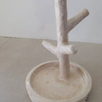 陶のアクセサリースタンド「ユキの木立」