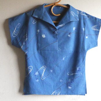 K's ブルーに流水と団扇のかぶりTブラウス【受注生産】-綿絽の浴衣（古布）からの画像