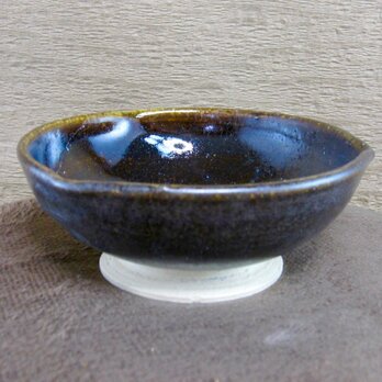 陶器花弁小鉢（黒）の画像