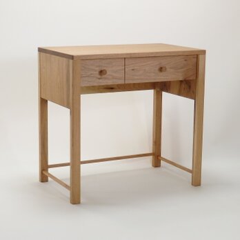 クルミの作業机