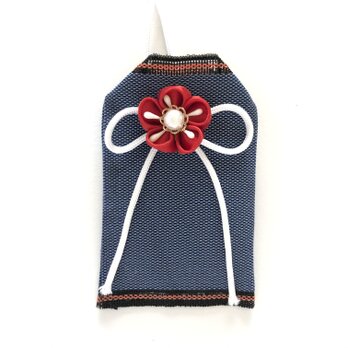 畳の「縁結び」お守り袋（赤花）の画像