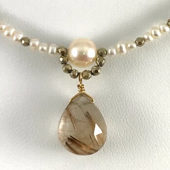 ゴールドルチルクォーツ&本真珠のネックレスの画像