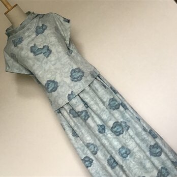 830      着物リメイク      ブラウス & スカート       十日町紬        淡い水色の画像
