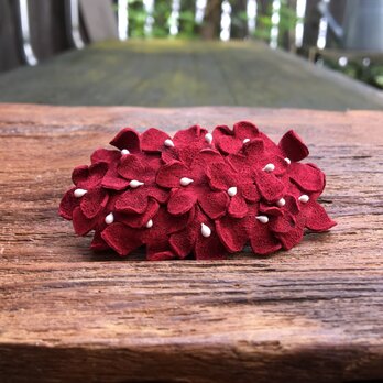 革花のスリーピン 楕円(花芯付き) ローズレッドの画像