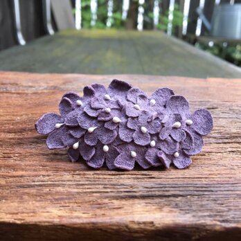 革花のスリーピン 楕円(花芯付き) 薄紫の画像
