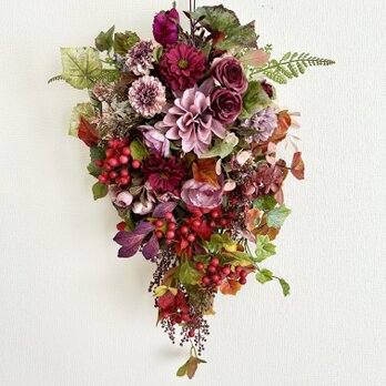 Dahlia hanging basketの画像