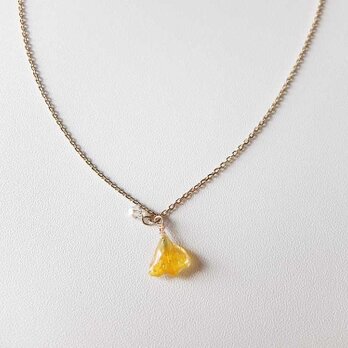 朝露の黄色い野花　ネックレス / 押し花　スワロフスキー　パール