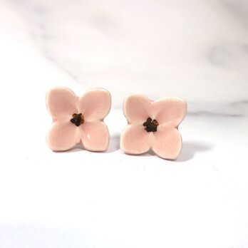 小さい花のpieace／earring (薄ピンク）の画像