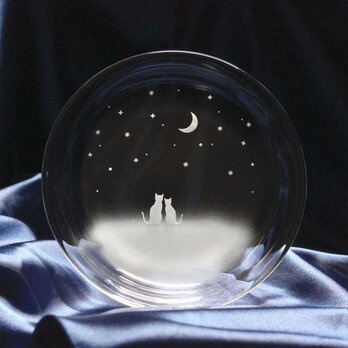 【一緒にみる三日月の夜空】猫モチーフのガラス小皿 ★名入れ加工対応品（有料）の画像
