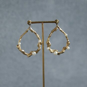Shizuku Wreath / earrings - Pearlの画像