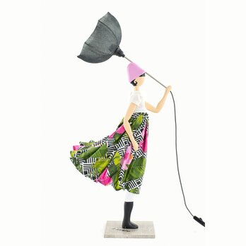 風のリトルガールおしゃれランプ Pamela フロアライト 受注製作 送料無料の画像