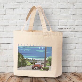 湘南イラスト・トートバッグ「Sevenmile-Hills」湘南の海岸線を走る江ノ電とシボレーコルベットのイラスト♪の画像