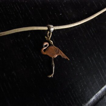 彫金ペンダント　フラミンゴ