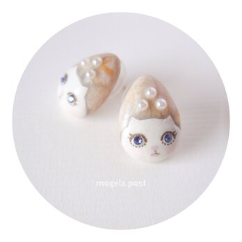 【再販】14kgf♡lady white catの耳飾り♡sapphire blueの画像