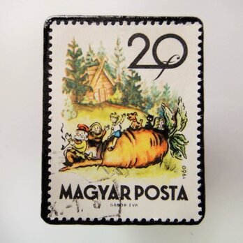 ハンガリー　童話切手ブローチ3893の画像