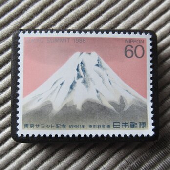 日本　富士山切手ブローチ 3931の画像