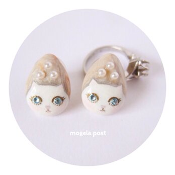 【再販】14kgf♡lady white catの耳飾り♡aquamarine colorの画像