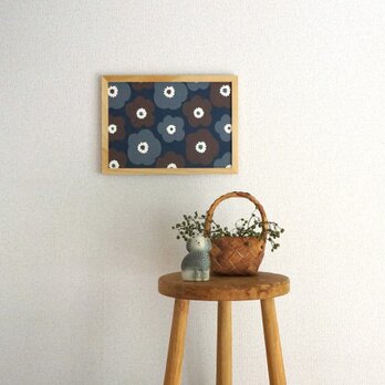 「poppy ( brown × grey × deep blue ) 」A4ポスターの画像