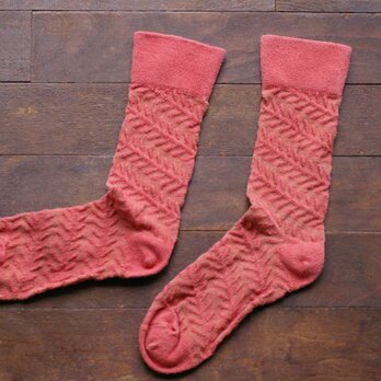 Leaf silk socks 茜染めー淡いレッド