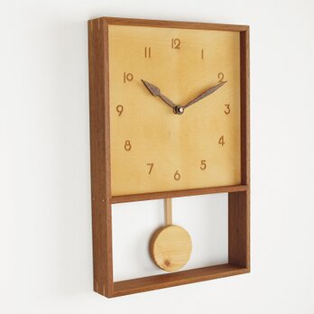 木製 箱型 振り子時計 ラワン材2の画像