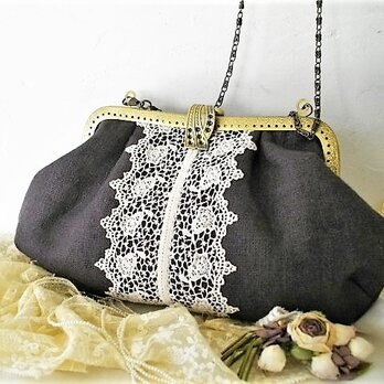 アンティークギュピールレース＆パープルリネンがま口バッグリーフ